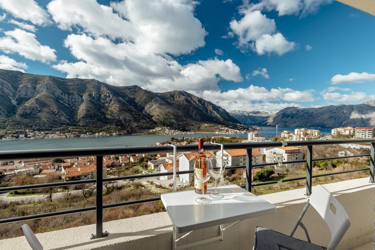 Lana Sea View Apartment Kotor Exterior photo