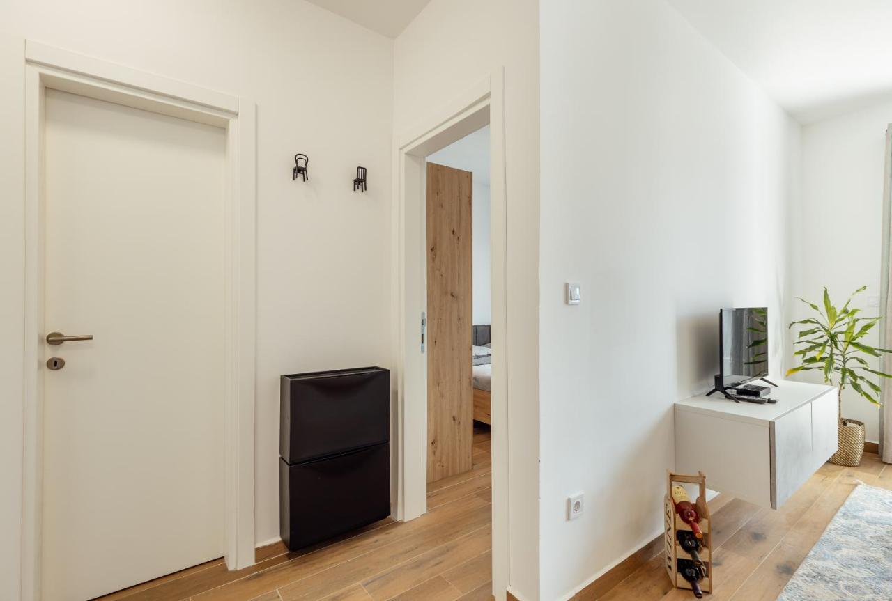 Lana Sea View Apartment Kotor Exterior photo