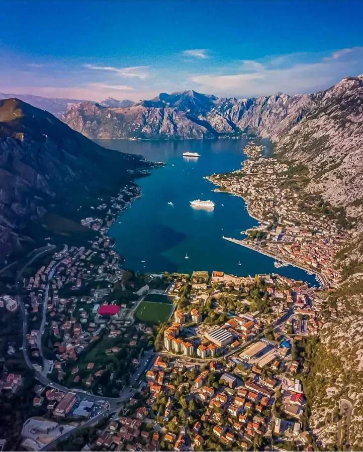 Lana Sea View Apartment Kotor Exterior photo